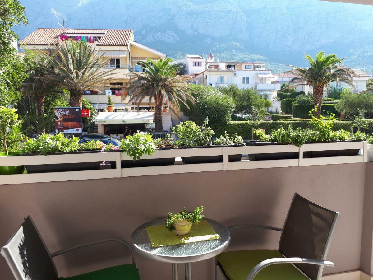 Apartment Mira Makarska Esterno foto