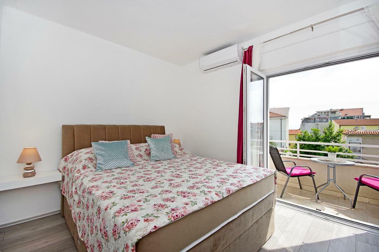 Apartment Mira Makarska Esterno foto