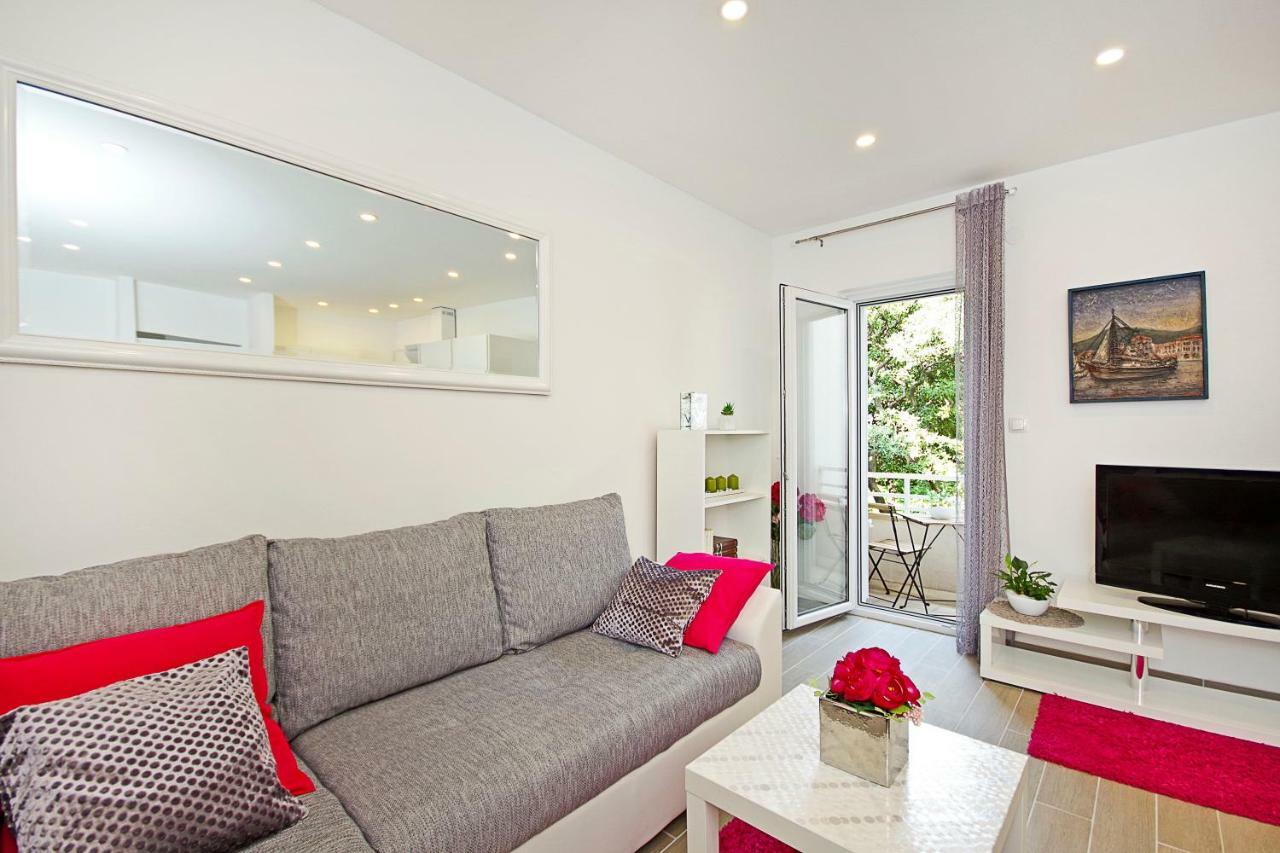 Apartment Mira Makarska Esterno foto
